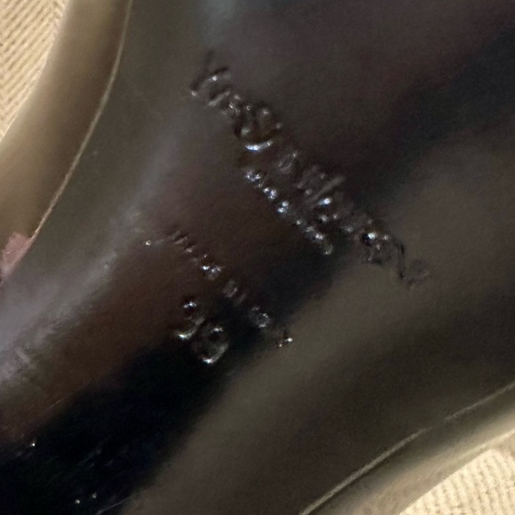 Yves Saint Laurent (Tribute) Trib Too Authenticated Patent Leather Heels - Picture 10 of 16